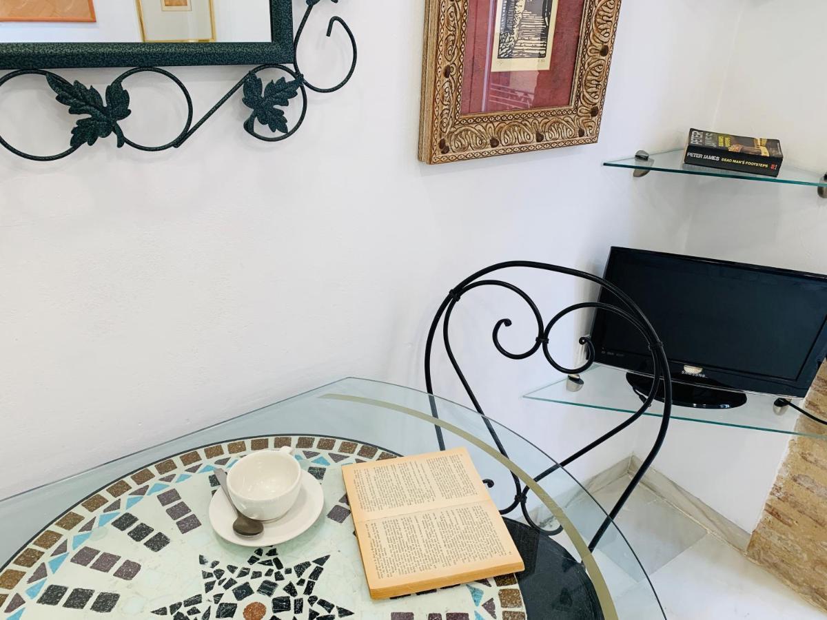 Serrano Park Apartment